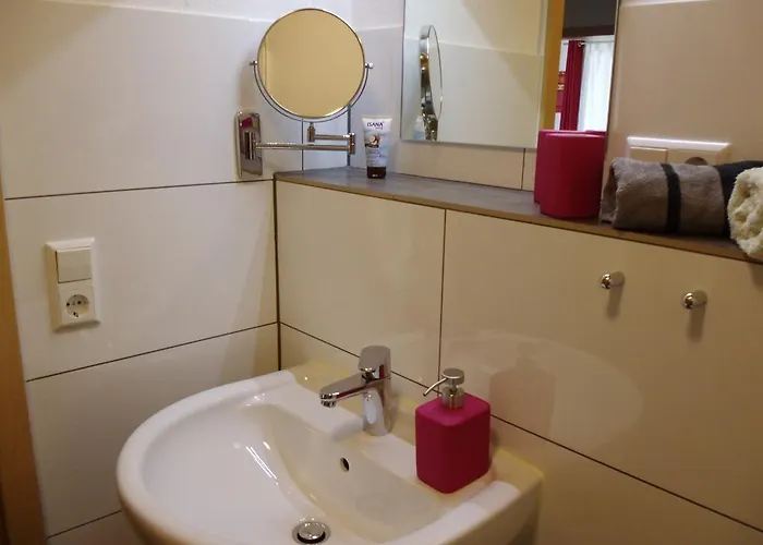 Rammert Vendégház Großbettlingen